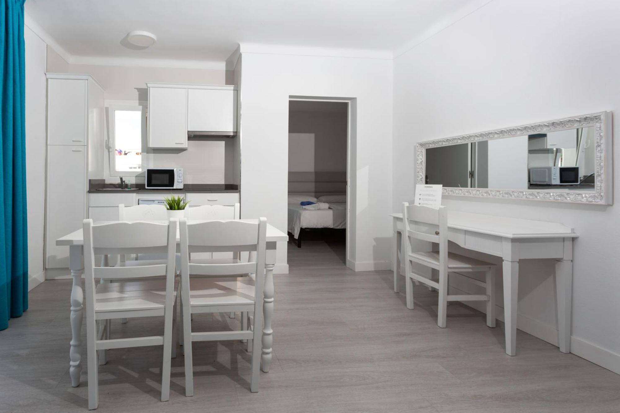Ferrera Suites Cala Ferrera  Extérieur photo